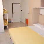 La Playa Hotel