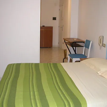 La Playa Hotel
